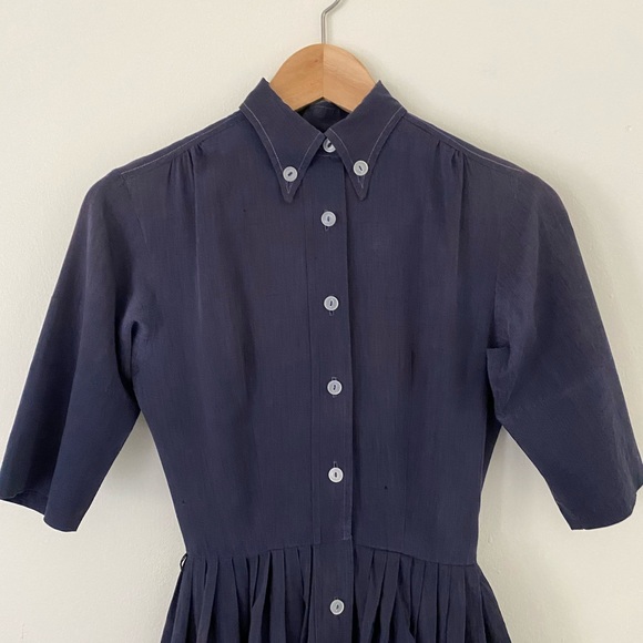 Gorgeous Vintage 1950s Crisp Navy Cotton Shirtwaist Dress XXS - Picture 3 of 3
